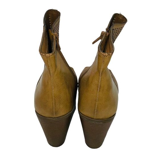 Soda Tan Anajay Peep-Toe Bootie - Size 7.5 - Picture 10 of 14